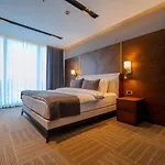 B'istanbul 4* איסטמבול