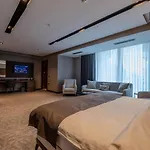 מלון B'istanbul 4*
