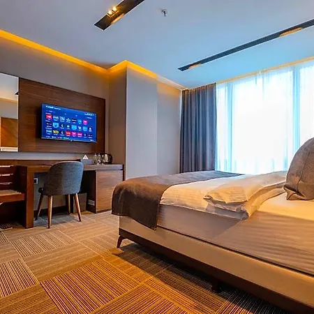 B'istanbul Hotel 4*