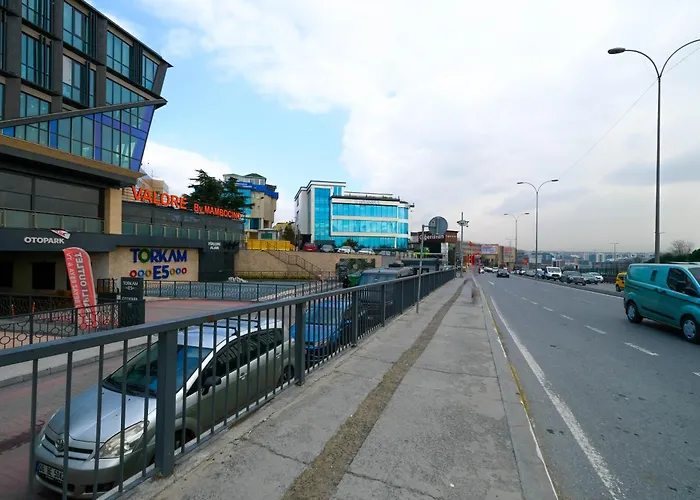 B'ıstanbul İstanbul