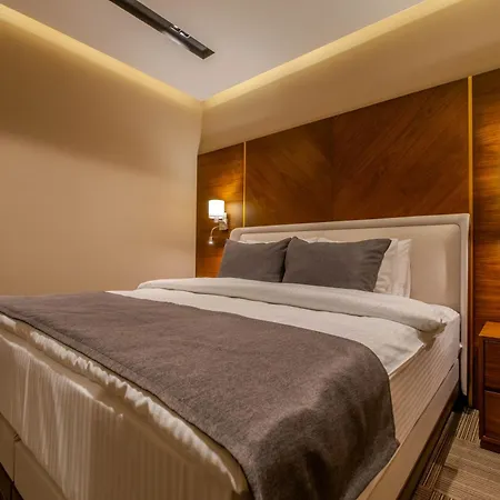 B'istanbul اسطنبول